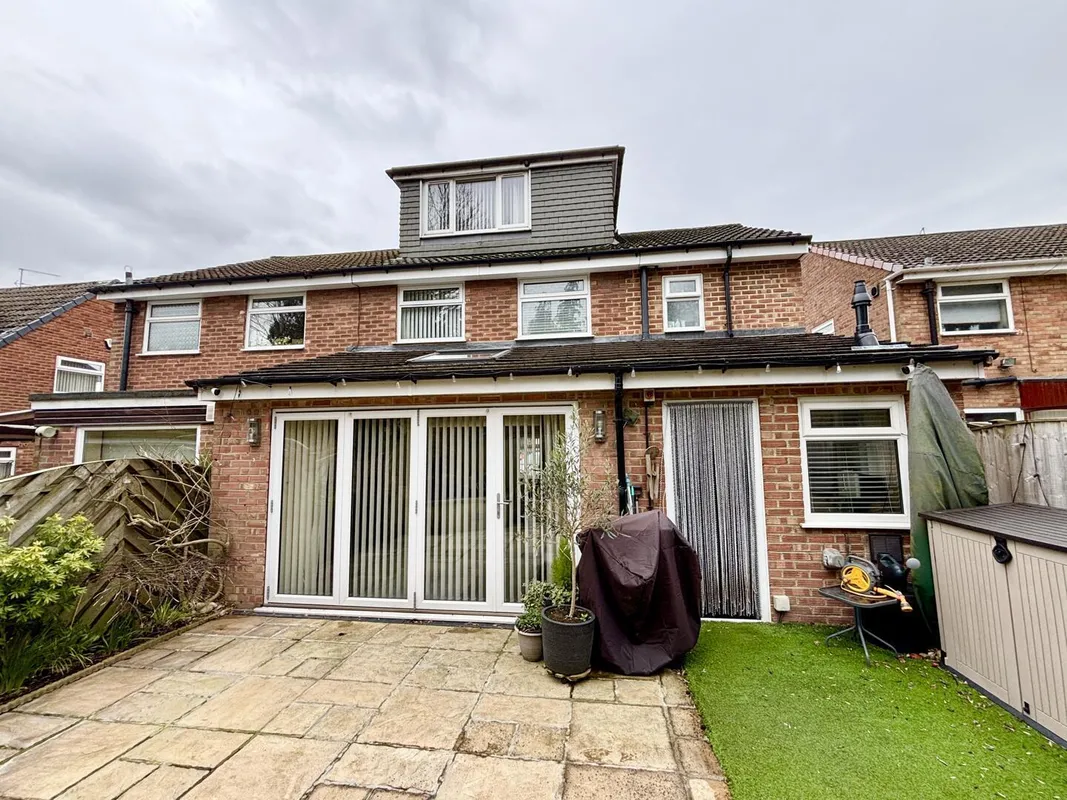 Arthursdale Drive, Scholes, Leeds