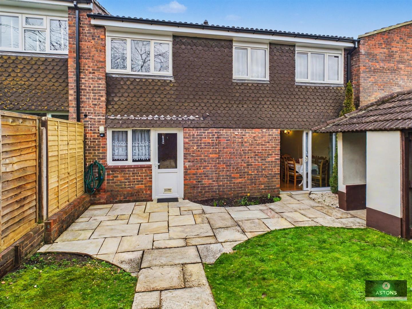Brideake Close, Bewbush Image 1