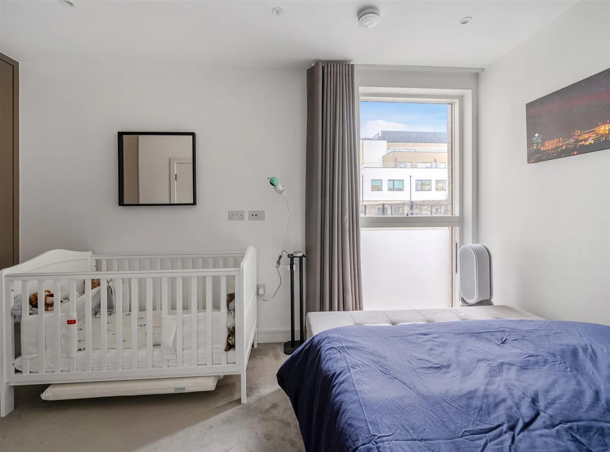 The Avenue, London NW6