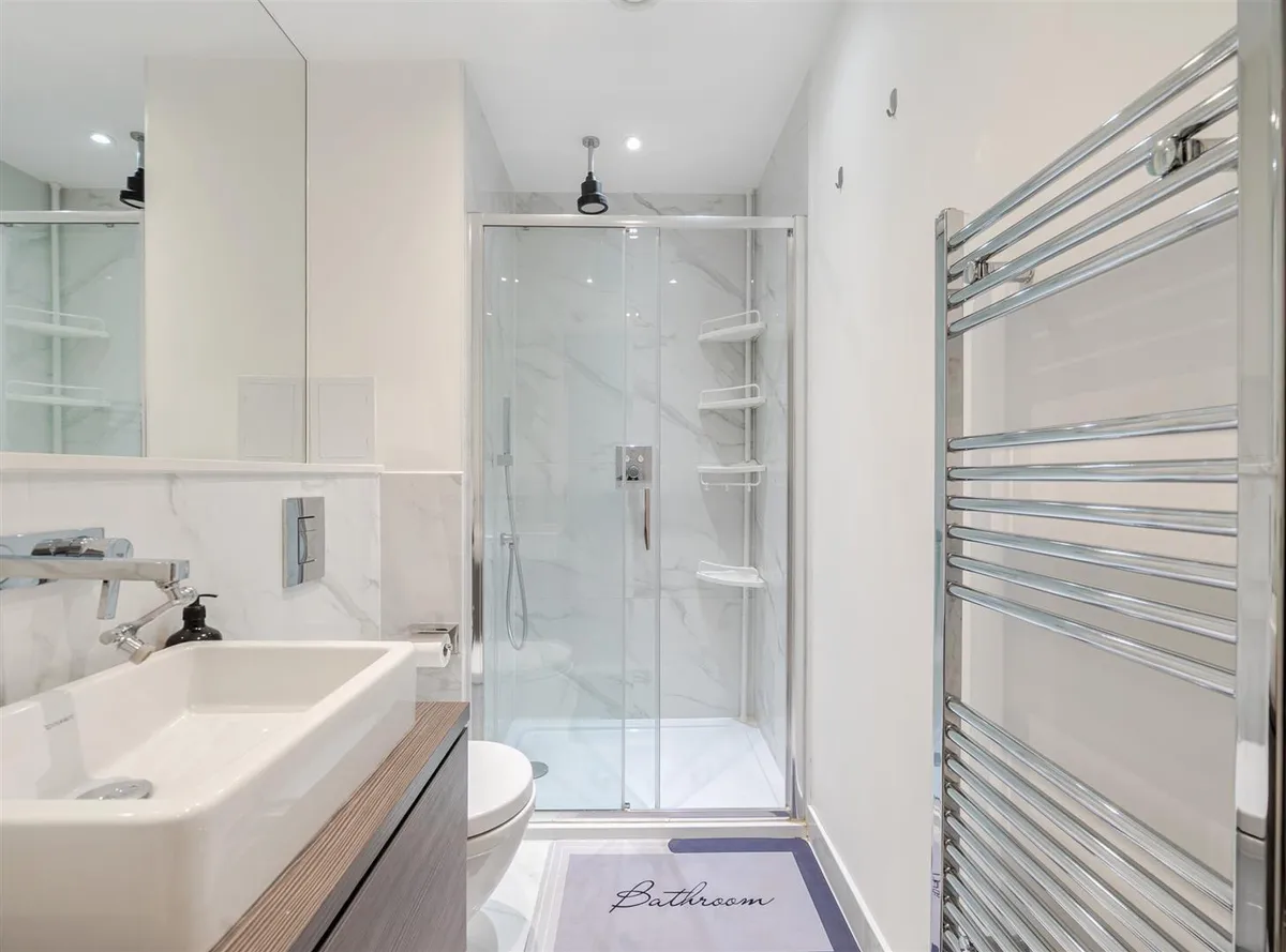 The Avenue, London NW6