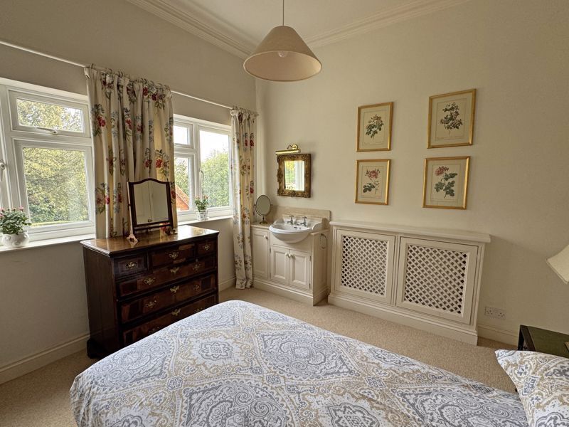 Station Road, Sidmouth Image 18