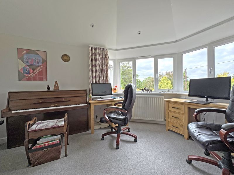 Redwood Road, Sidmouth Image 10