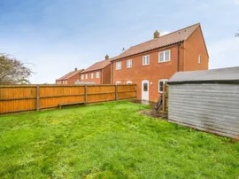 Heydon Road, Corpusty, Norwich photo