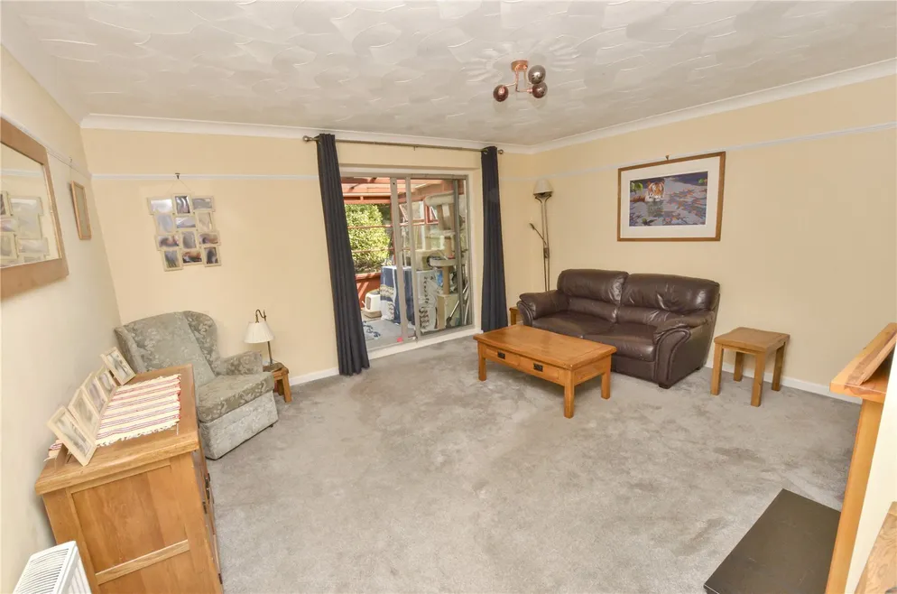Property carousel item 2