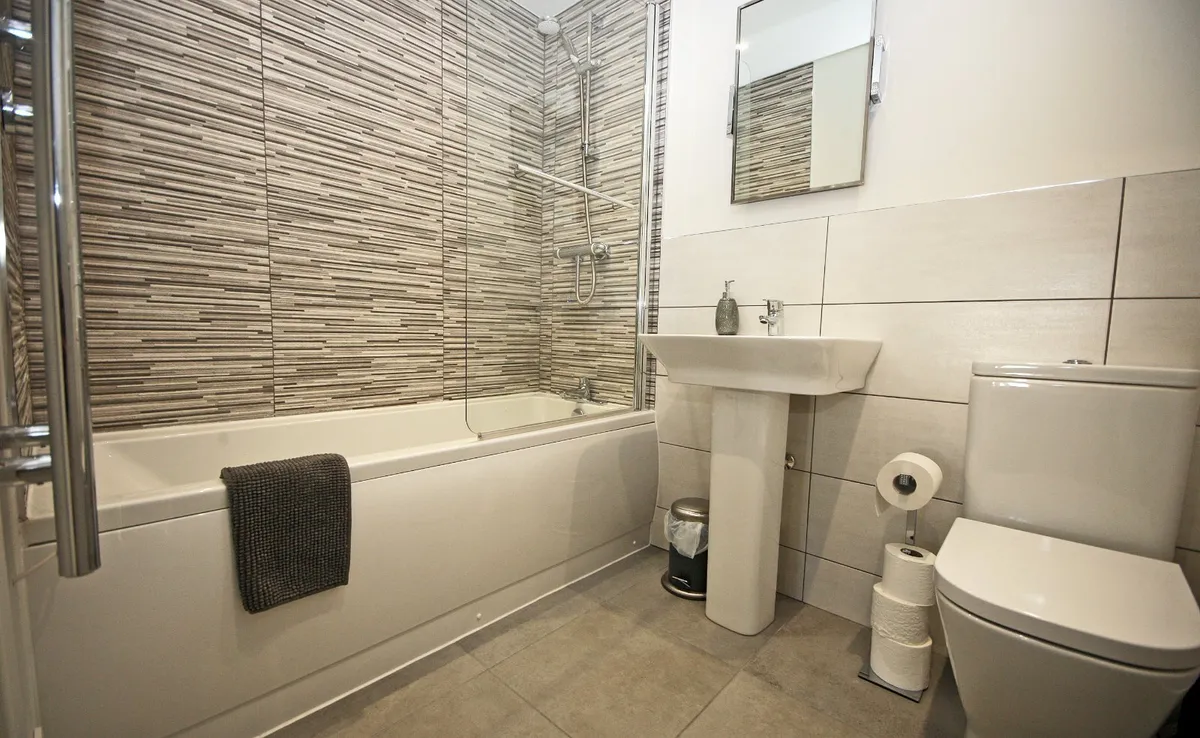 Beach Road, Benllech, Tyn-y-Gongl, Isle of Anglesey, LL74