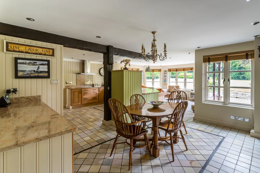 Park View Road, Woldingham, CR3