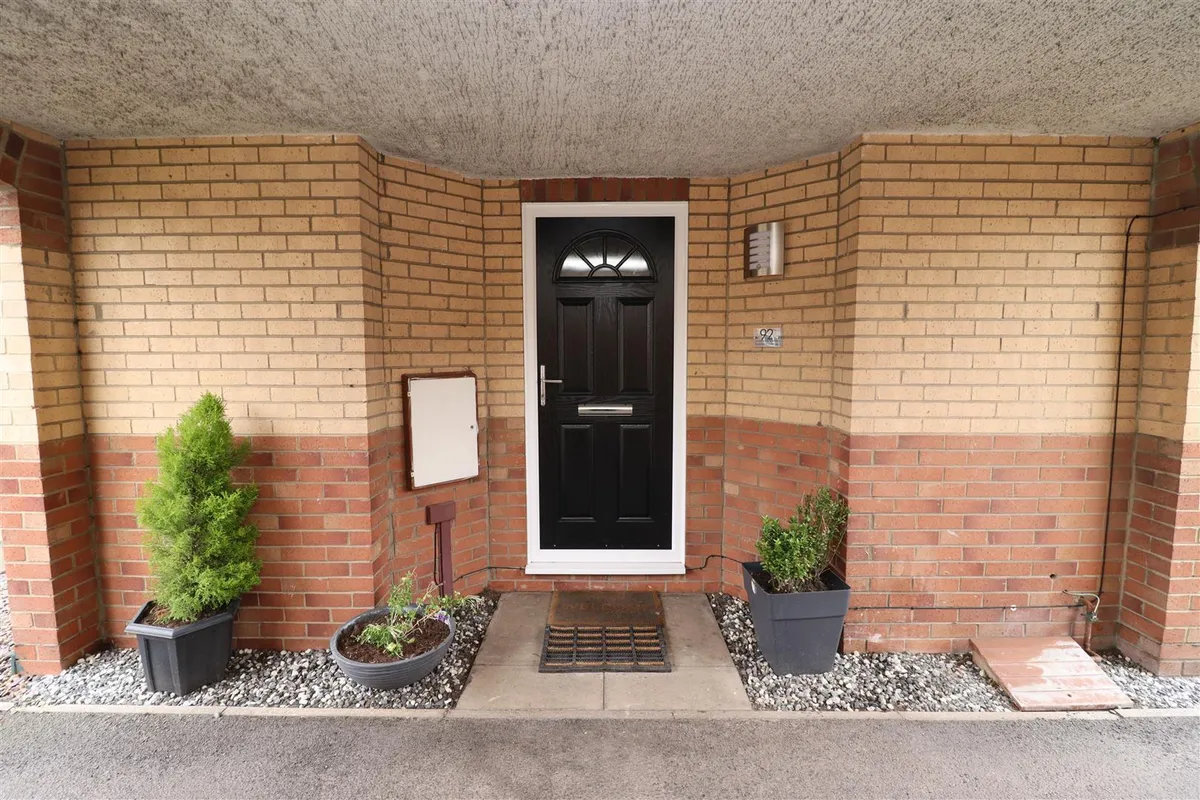 Blackburn Avenue, Brough