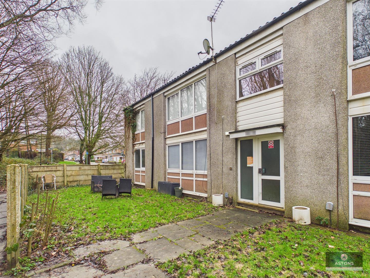 Warnham Road, Furnace Green Image 8