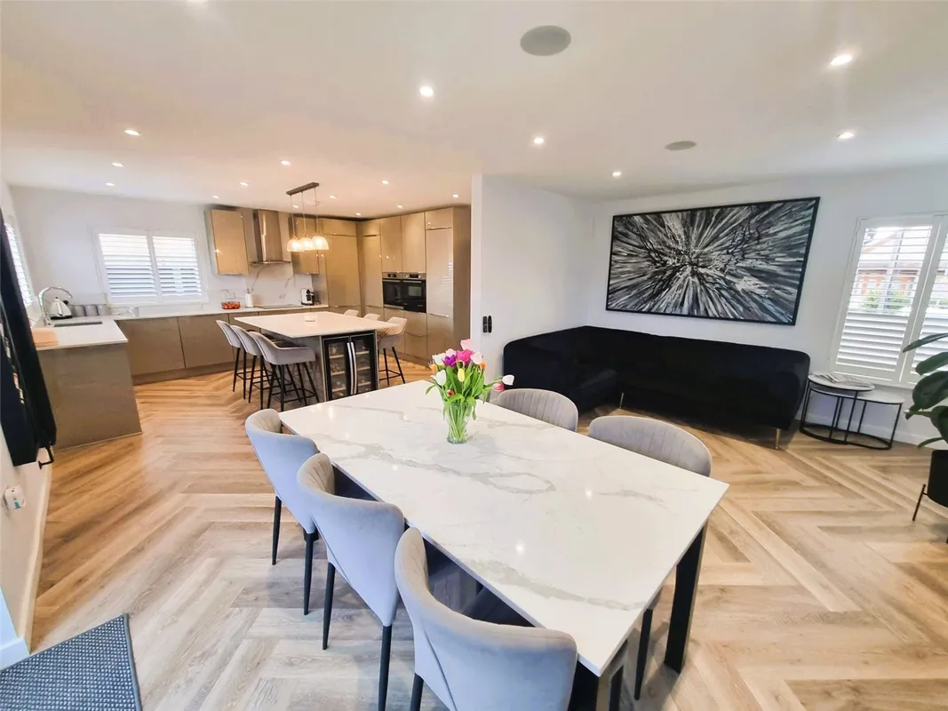 Cheapside East, Rayleigh, Essex, SS6