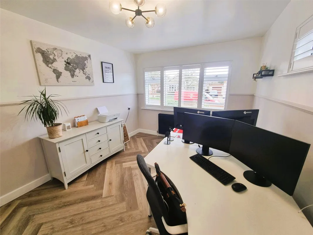 Cheapside East, Rayleigh, Essex, SS6
