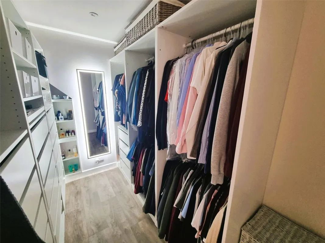 Cheapside East, Rayleigh, Essex, SS6