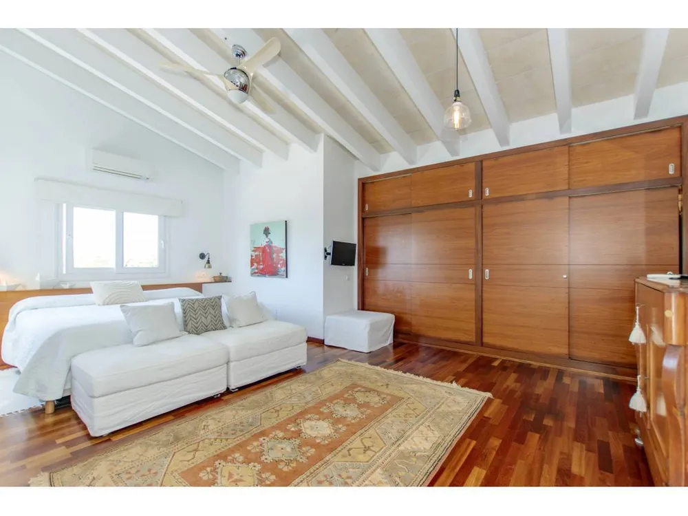 46, Sant Lluis
