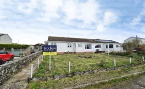 Gibbons Fields, Mullion, Helston, Cornwall, TR12 photo