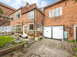 Crossland Gardens, Tickhill, DONCASTER photo