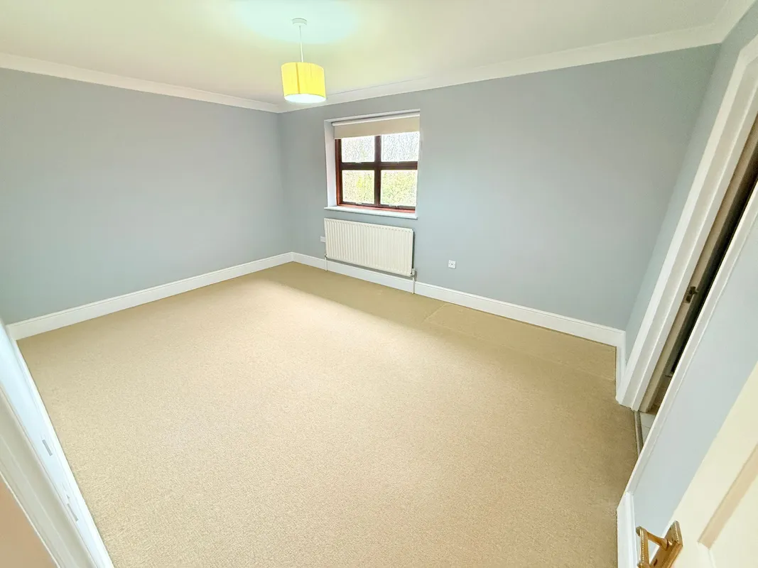 Houndsden Road, Ashwood Lodge, N21