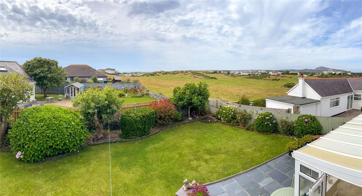 Lon St. Ffraid, Trearddur Bay, Holyhead, Isle of Anglesey, LL65
