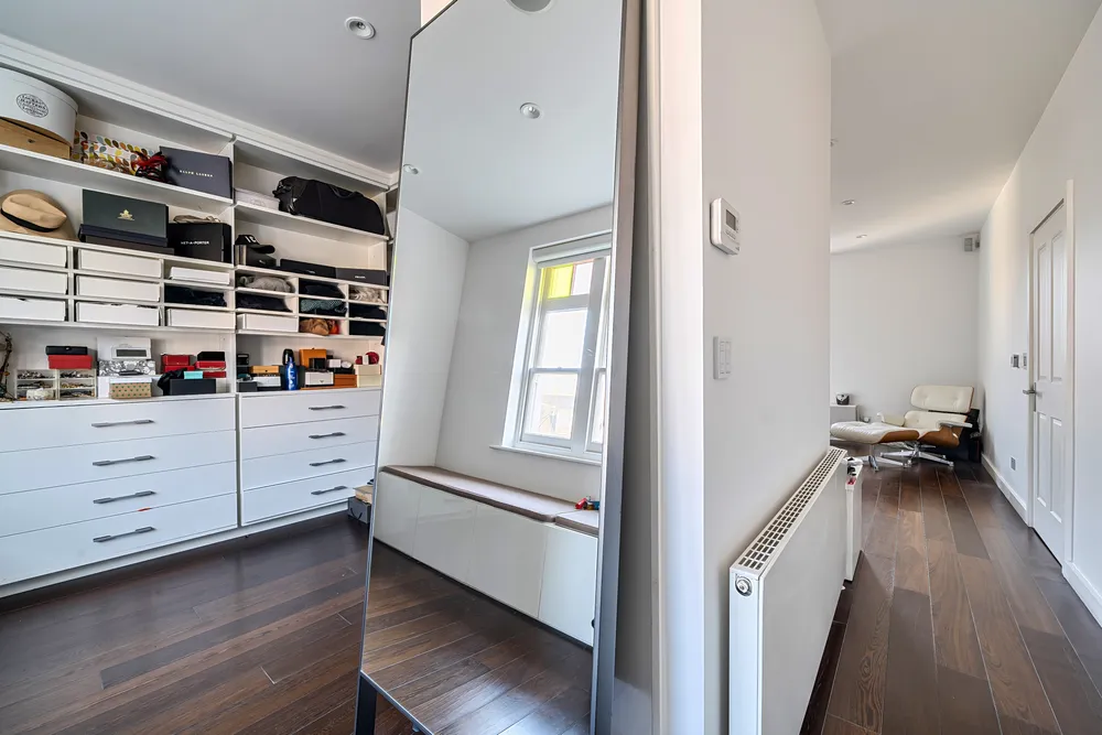 Onslow Gardens, London, N10