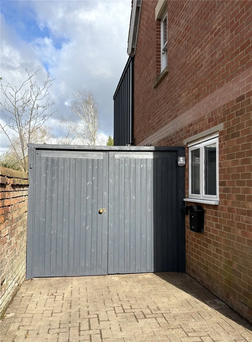 Divinity Road, Oxford, Oxfordshire, OX4