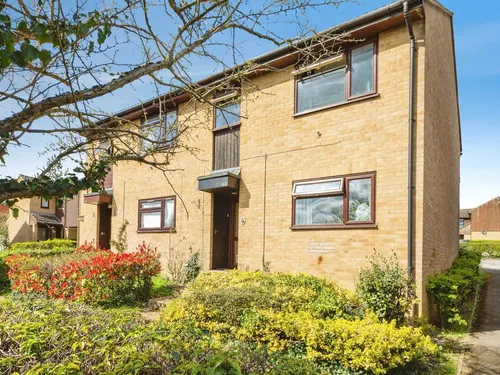 Fleetham Gardens, Lower Earley, Readingphoto