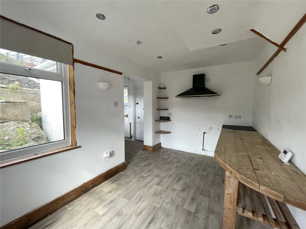 Cambria Road, Menai Bridge, Isle of Anglesey, LL59