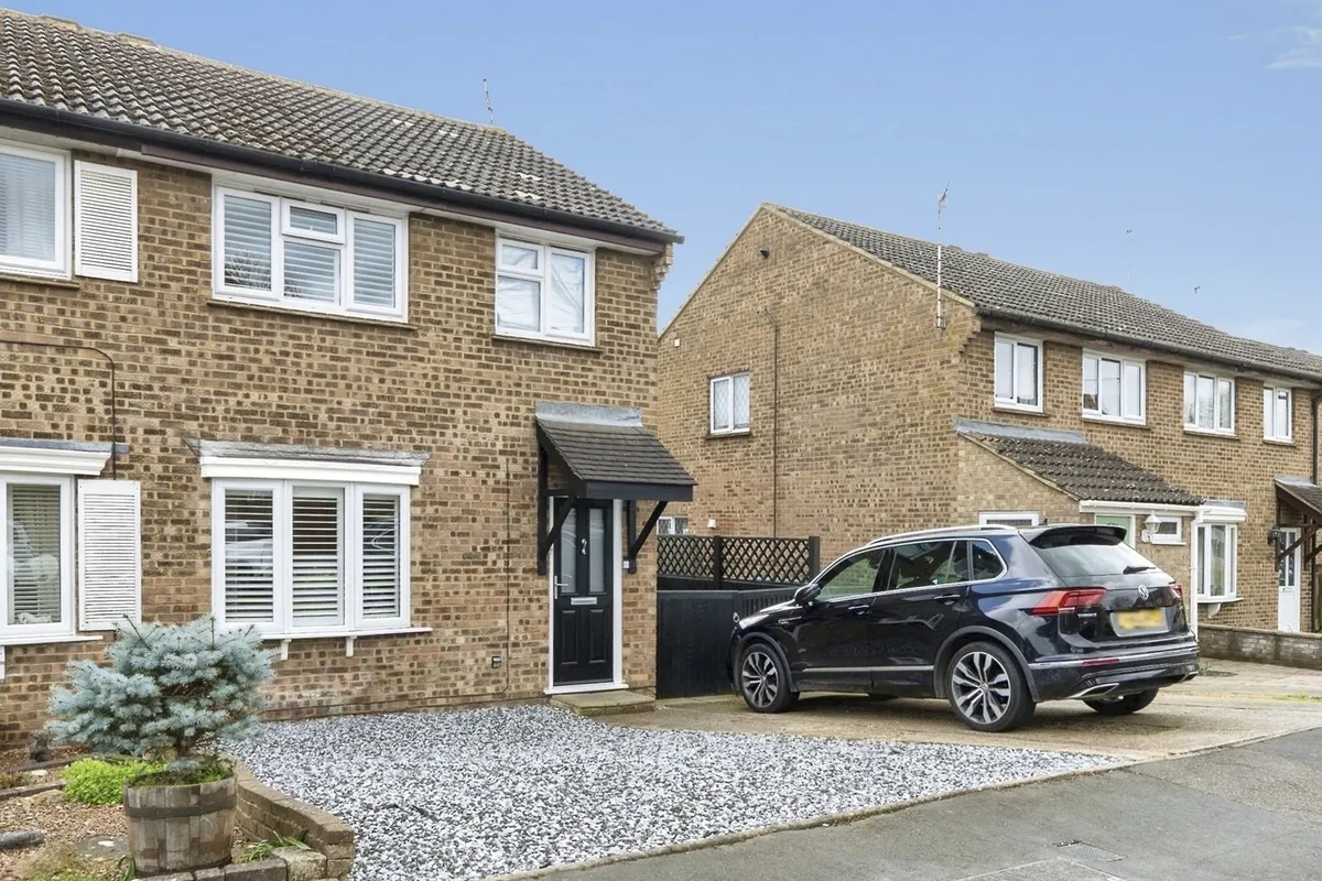 Willowmead, Hertford