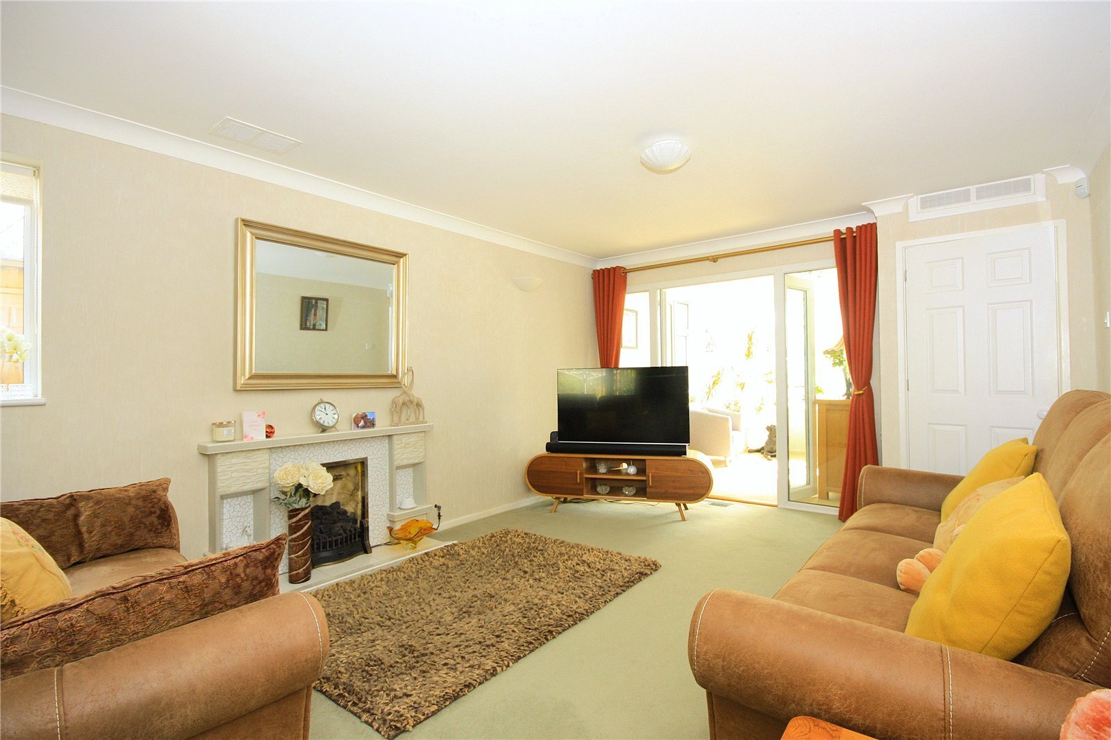 Lower Road, Bedhampton, Havant, Hampshire, PO9 Image 14