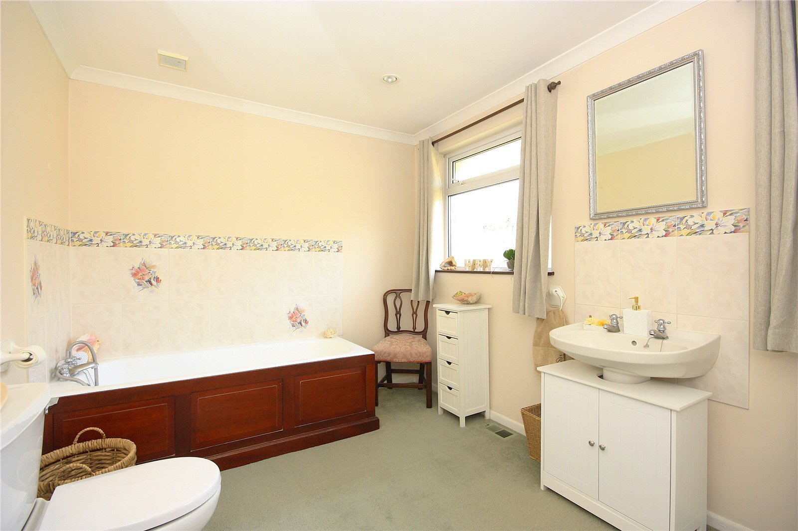 Lower Road, Bedhampton, Havant, Hampshire, PO9 Image 8