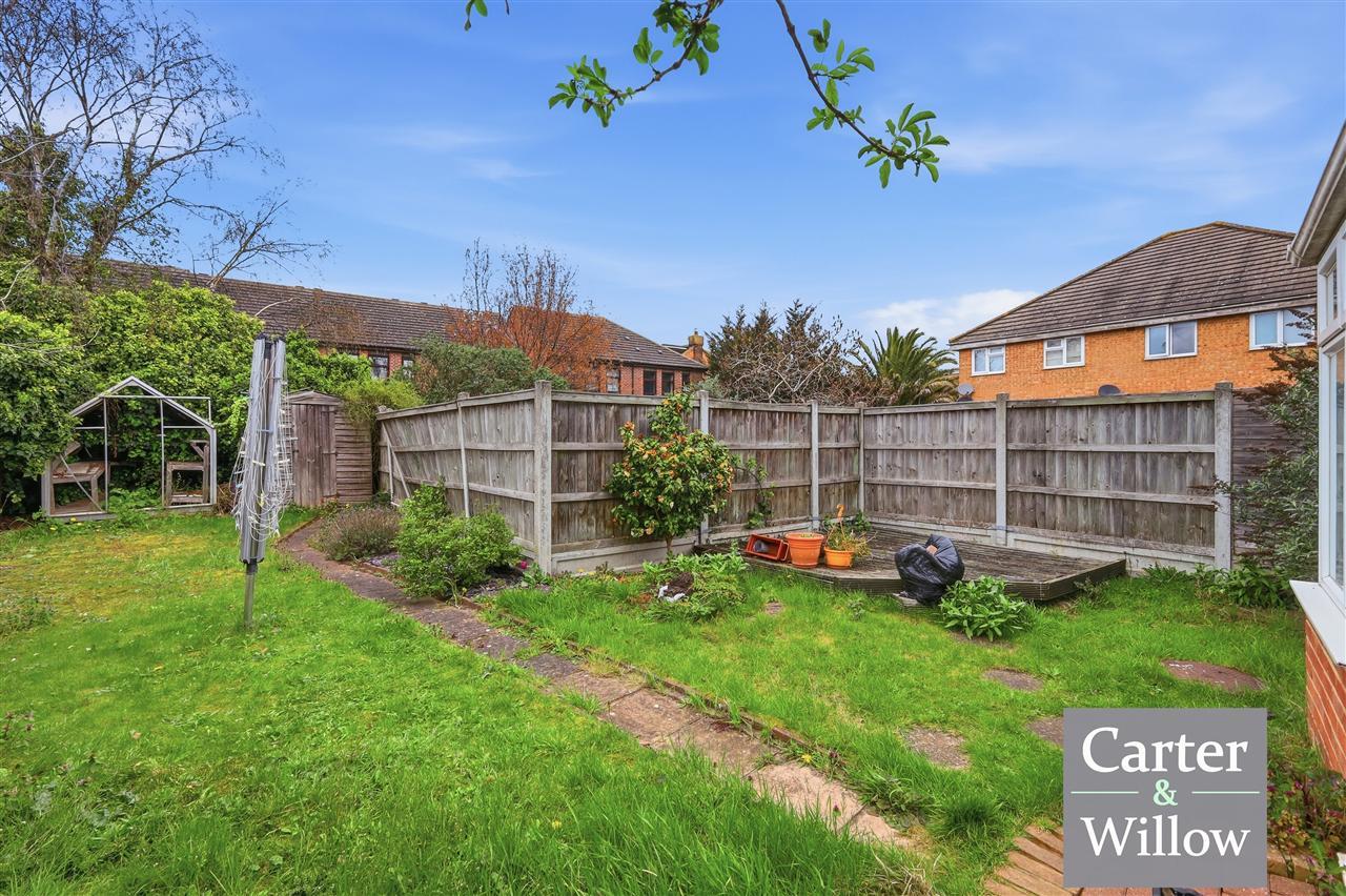 Burdetts Road, Dagenham, Essex Image 16
