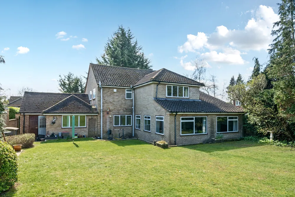 Tilsworth Road, Beaconsfield, HP9
