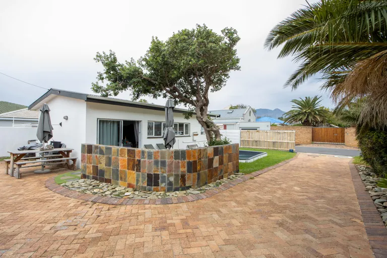 South Africa, Western Cape, Gordons Bay Village