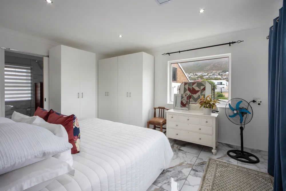 South Africa, Western Cape, Gordons Bay Village