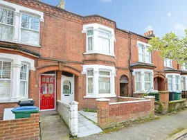 Bruce Grove, Watford photo