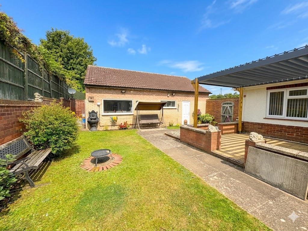 Welton Road, Daventry Image 14