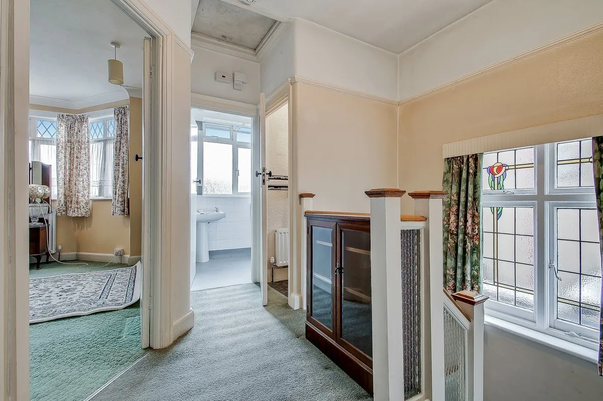 Dunster Drive, London, NW9