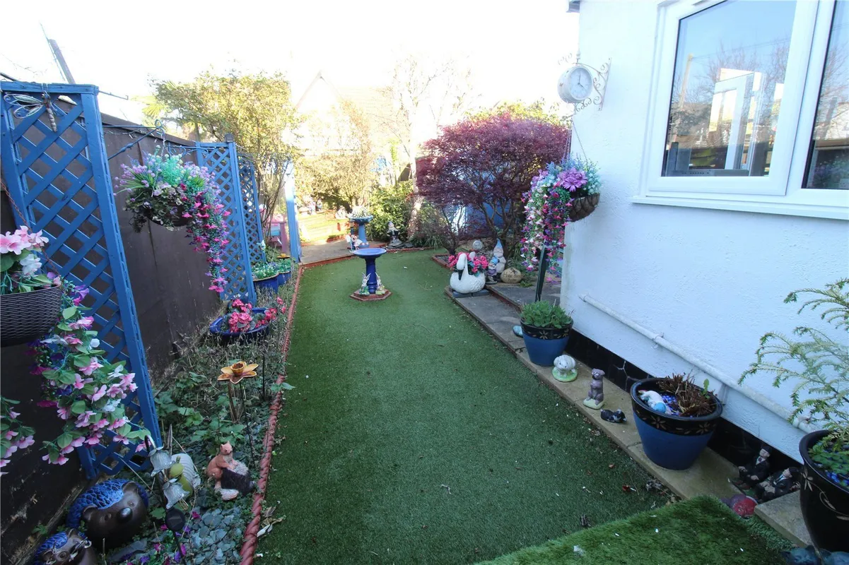 Marguerite Drive, Leigh-on-Sea, Essex, SS9