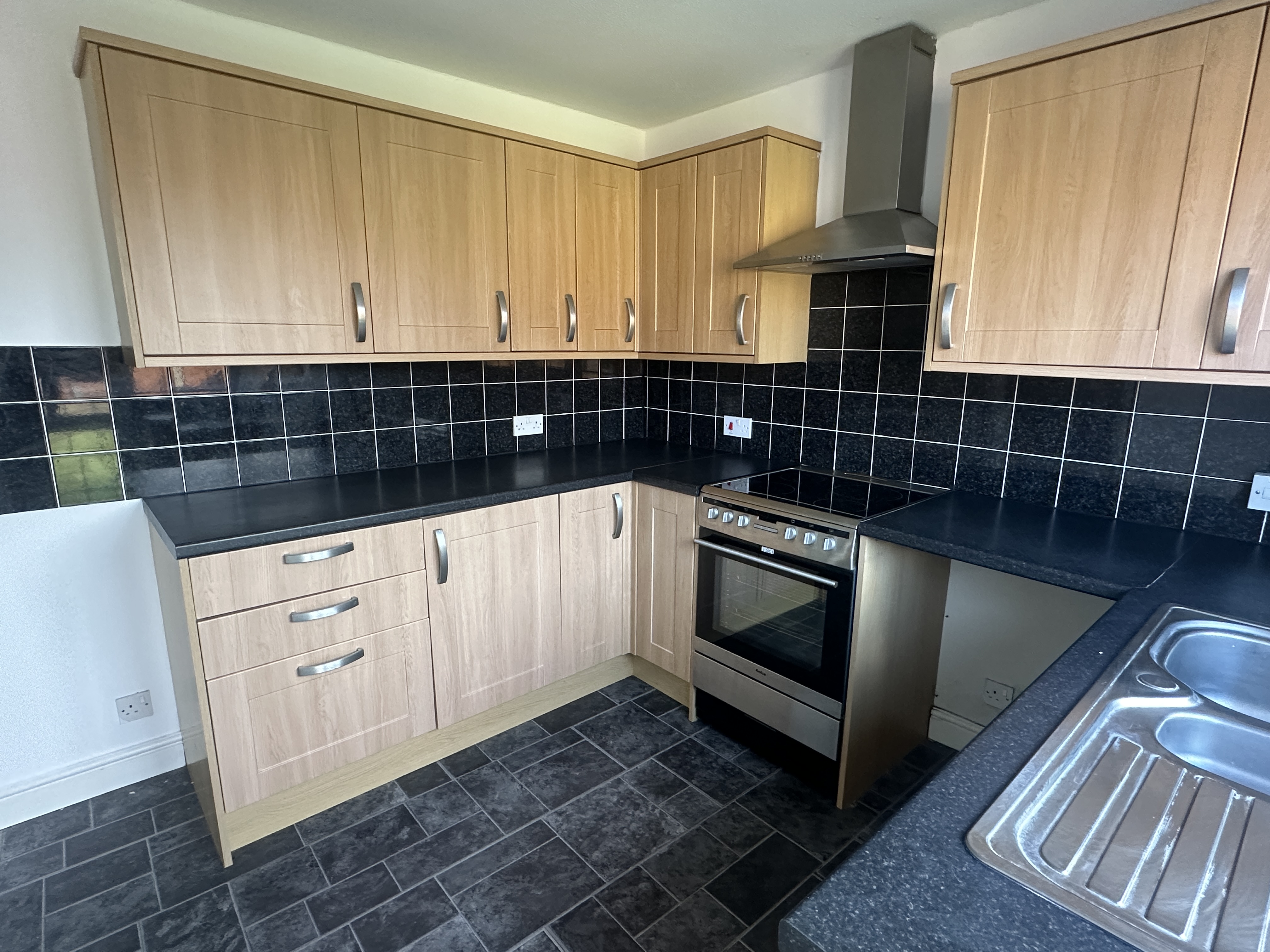 Wheatfield Drive, Waltham, Grimsby, DN37 0XT Image 6