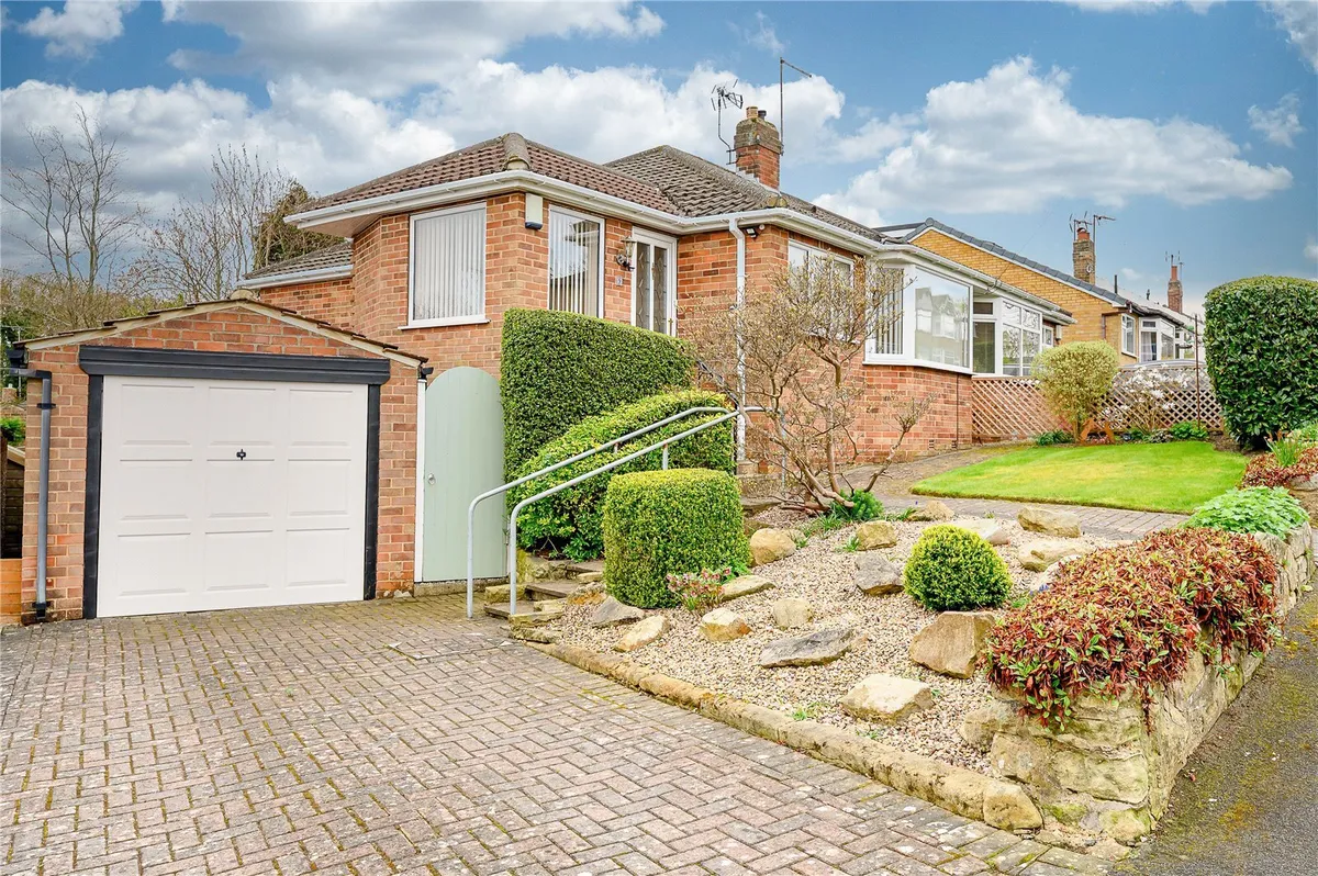 Crofton Rise, Shadwell, LS17
