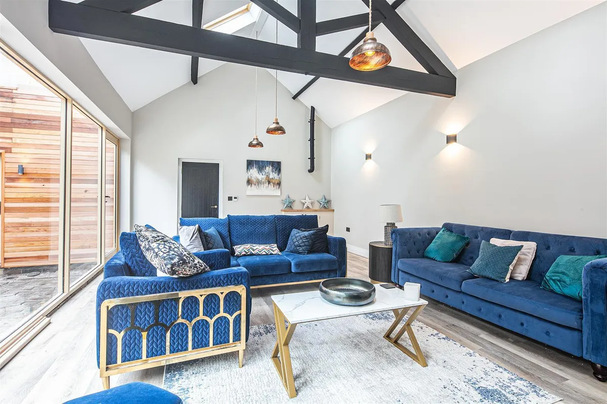 8 Sandbeck Place, Sharrowvale, S118XP