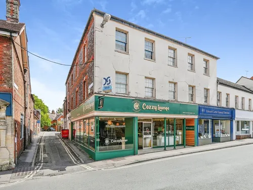 Post Office Lane, Wantagephoto