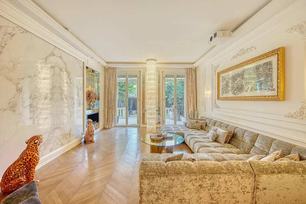 Paris 16th (Porte-Dauphine), 75016, France