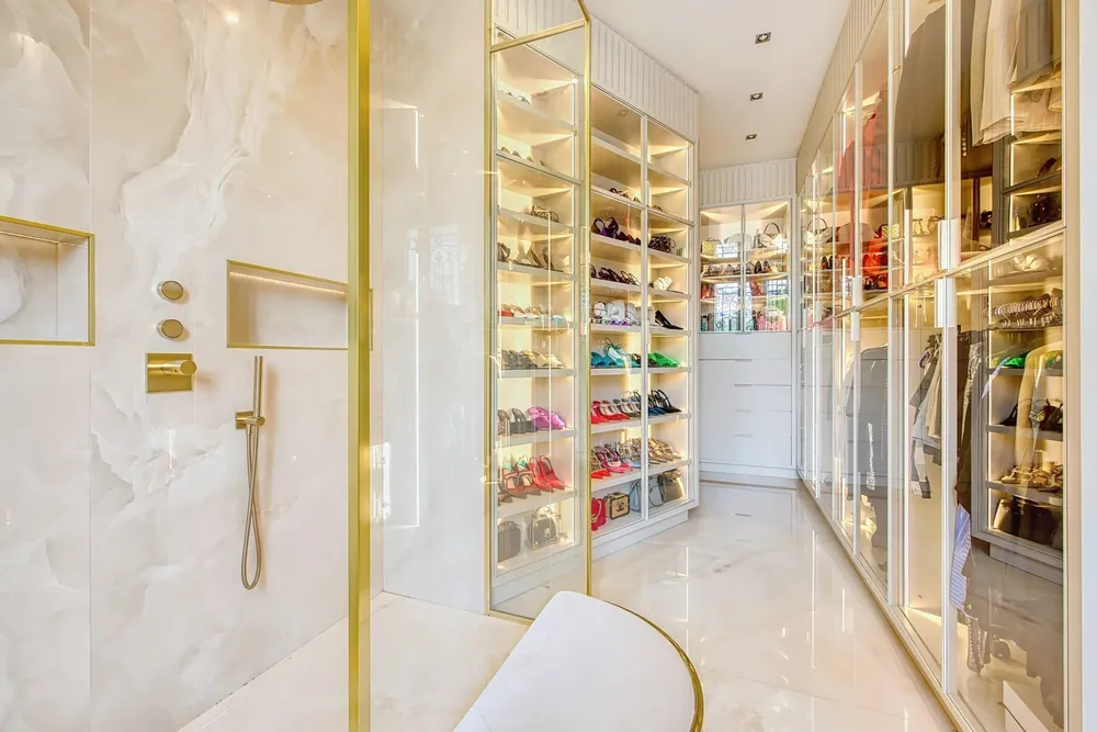 Paris 16th (Porte-Dauphine), 75016, France