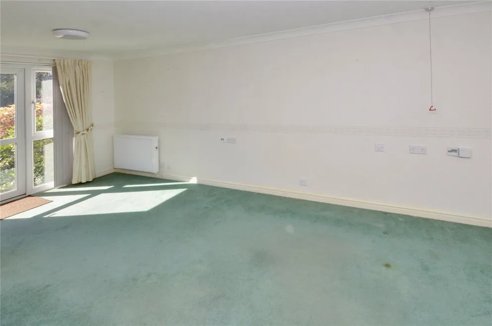 Property carousel item 2