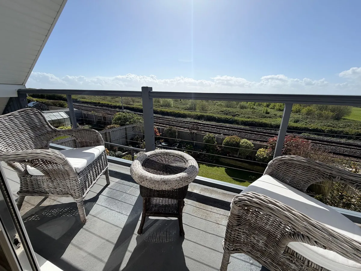 Fontygary Road, Rhoose, CF62 3DU
