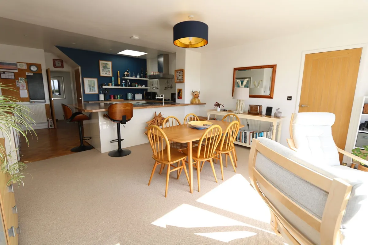 Fontygary Road, Rhoose, CF62 3DU