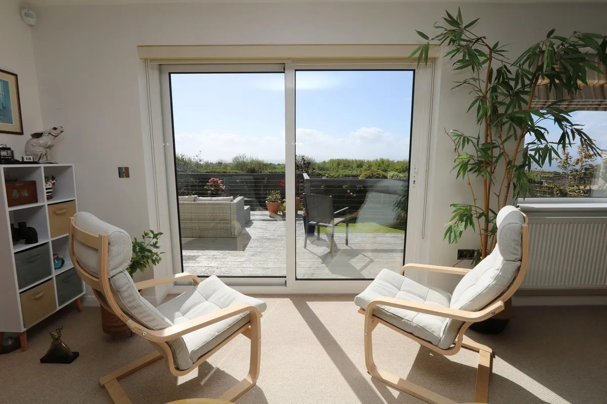 Fontygary Road, Rhoose, CF62 3DU