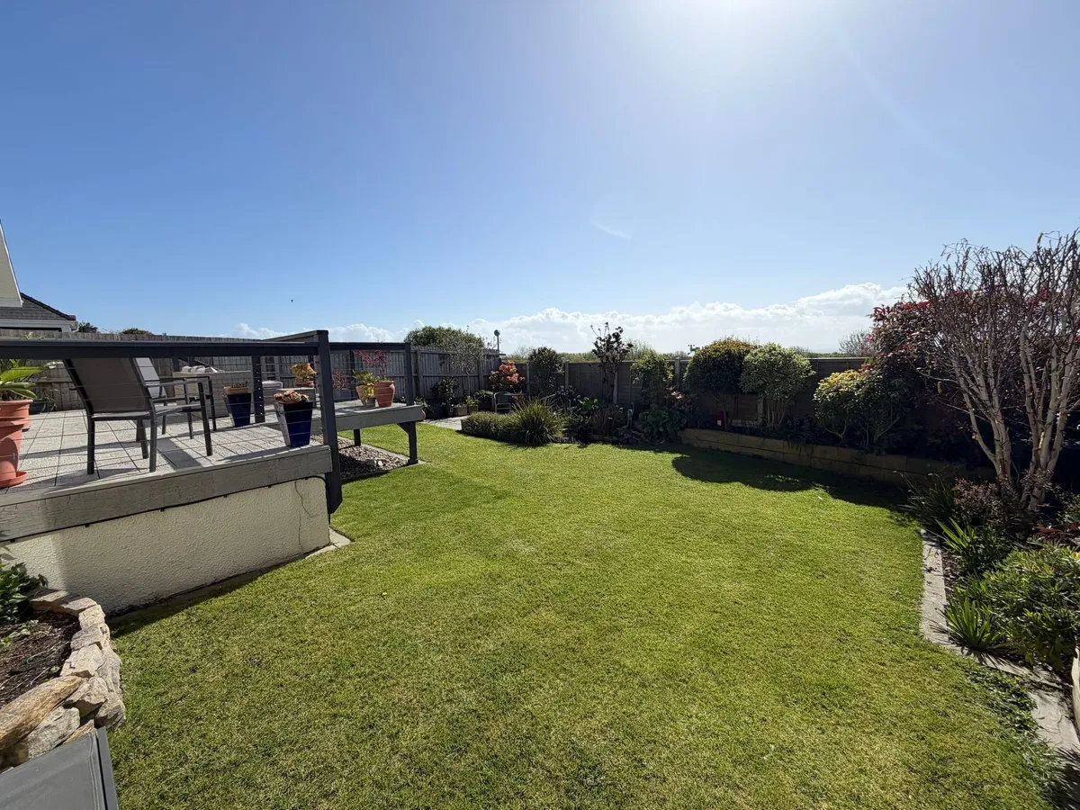 Fontygary Road, Rhoose, CF62 3DU