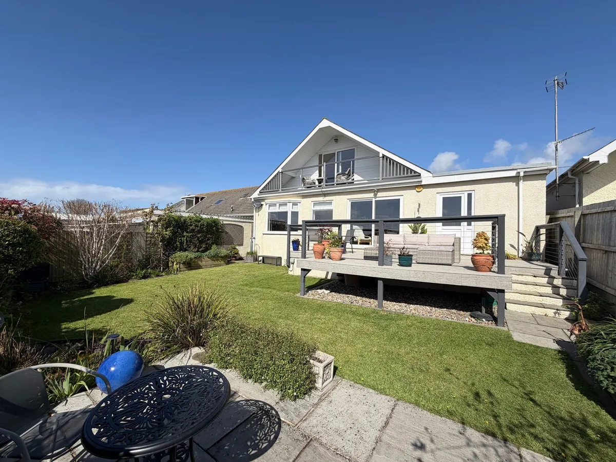 Fontygary Road, Rhoose, CF62 3DU