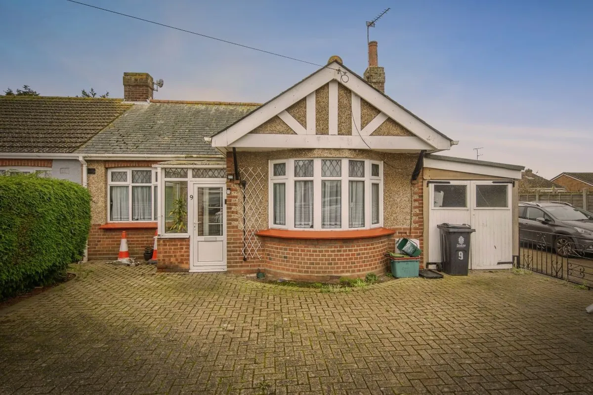 Lake Avenue, Clacton-On-Sea