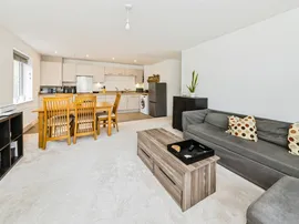 Unicorn Way, Burgess Hill thumb 3
