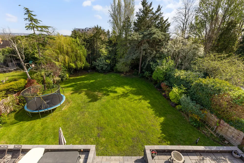 Valencia Road, Stanmore, HA7
